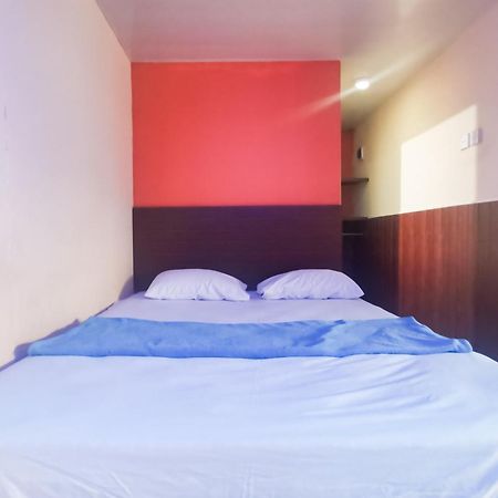 Hotel Container Inn Mitra Reddoorz Gadok Kültér fotó